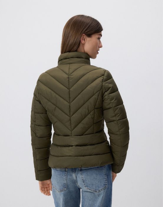 Стьобана куртка, нова