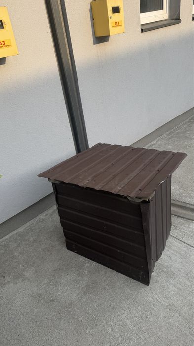Будка для тварин/бокс для генератора