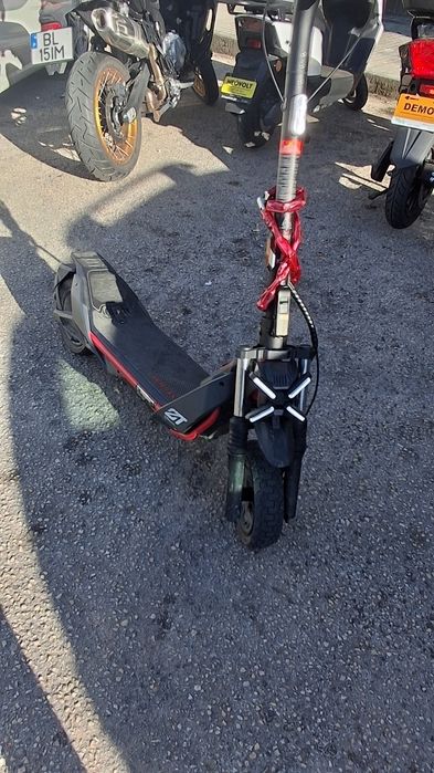 Trotinete eltrica zt3 pro