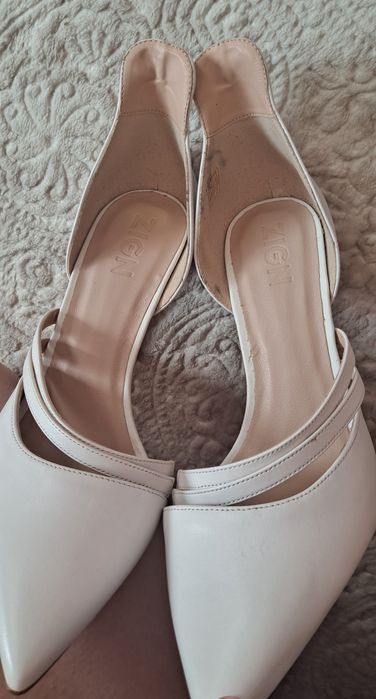 Szpilki białe weselne ślubne Zign skóra 39