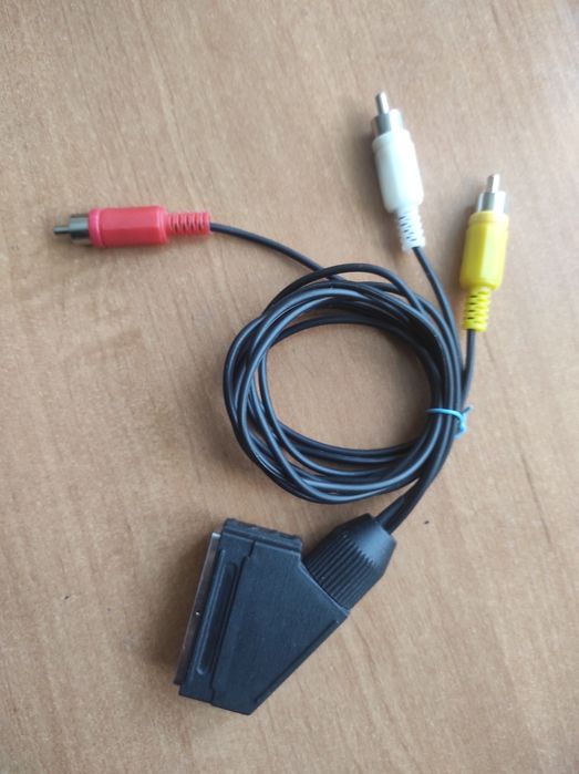 Відео, аудіо кабелі.