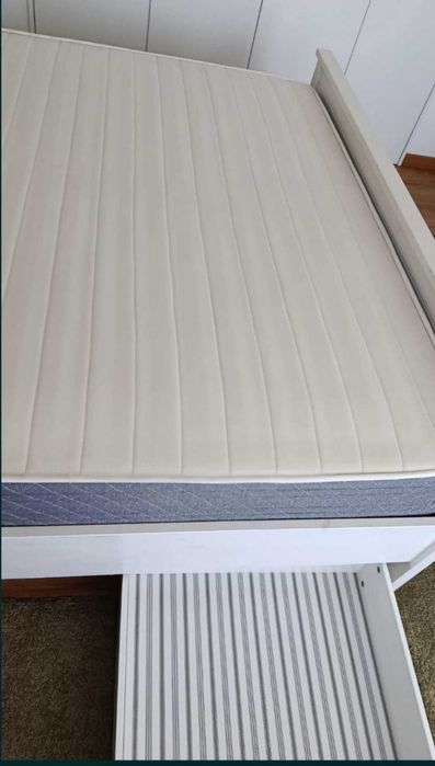 İkea Hemnes 160*200