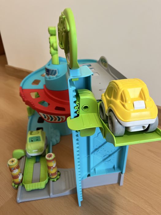 Garagem de brincar - Baby Clementoni