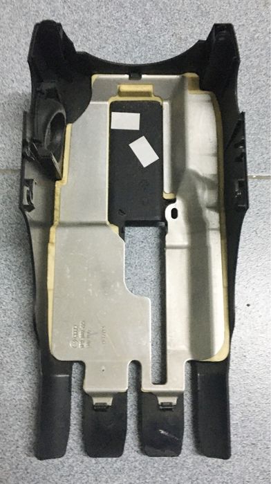 Tampa proteção inferior volante audi A3 8P