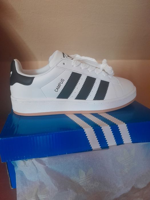 Adidas Campus 00s