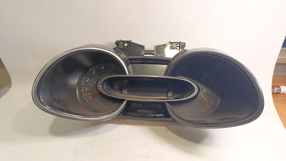Quadrante / painel de instrumentos RENAULT Clio IV (BH_)