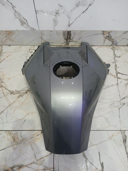 Nakładka,owiewka,osłona zbiornika paliwa GRANITGRAU Bmw K1300GT K 1300 GT 09/13r