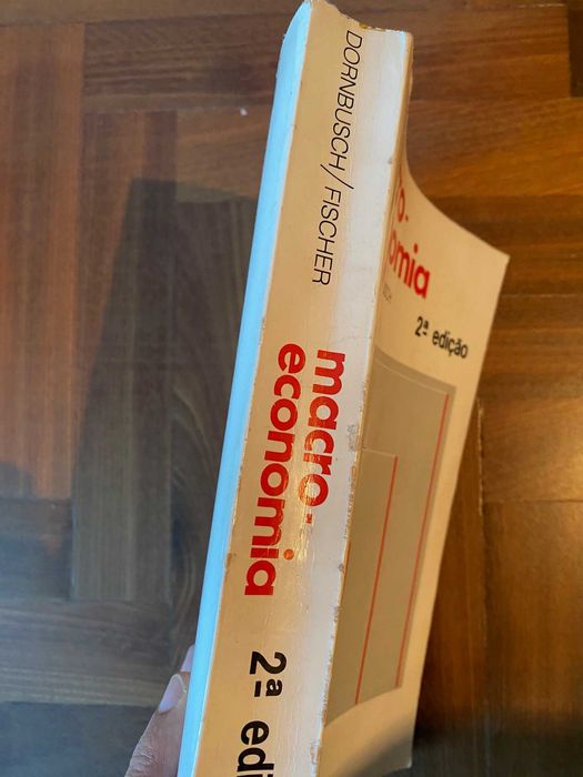 Macro-economia de Rudiger Dornbush e Stanley Fischer