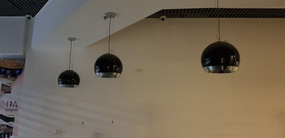 Duże lampy wiszące 4szt.  Lirio Carino by Philips