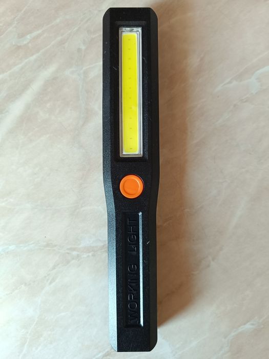 Новий Ліхтарик ручний на батарейках з магнітом,фонарік,фонарик