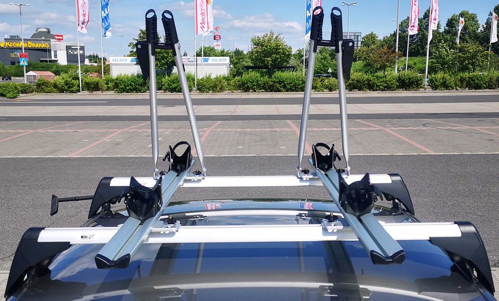 Bagażnik dachowy na 2 rowery do VW Passat B7. Gotowy zestaw do podróży