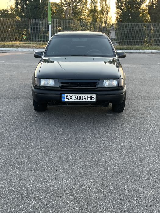 Продам Opel Вектра А 2.0