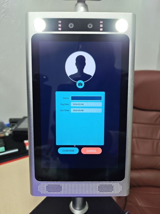 СКУД  термінал для розпізнавання облич Carevita AD-08R-3288