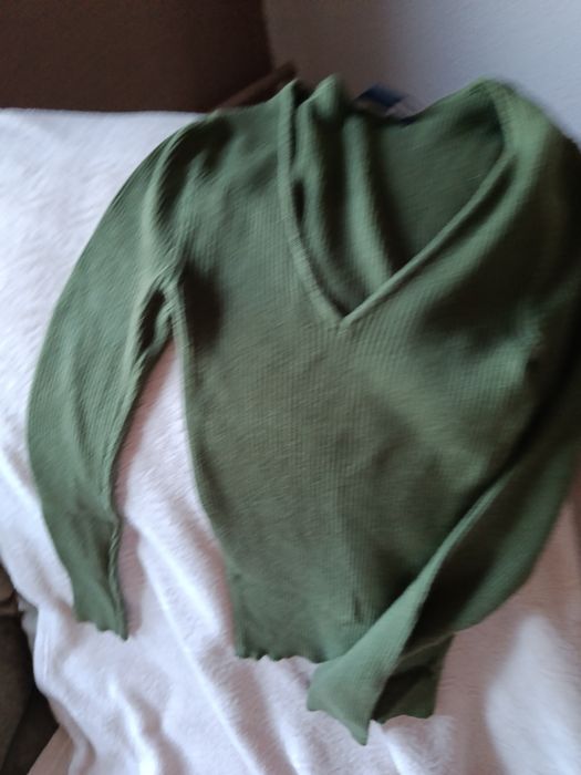 4 bluzki Amisu, Bershka XS, jedna nowa