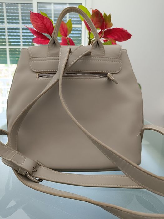 Mochila cinzenta Paco Martinez