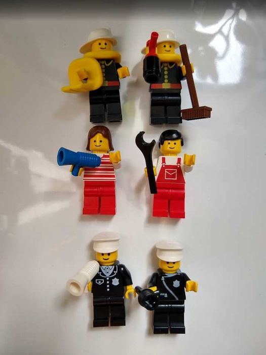 6 figurek + akcesoria Lego System figurki policja straż mechanik