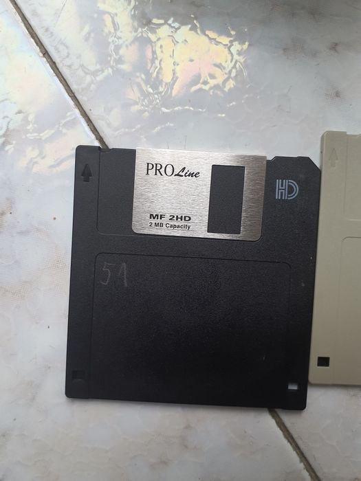 MF2HD Diskettes + Archive435647786013829125