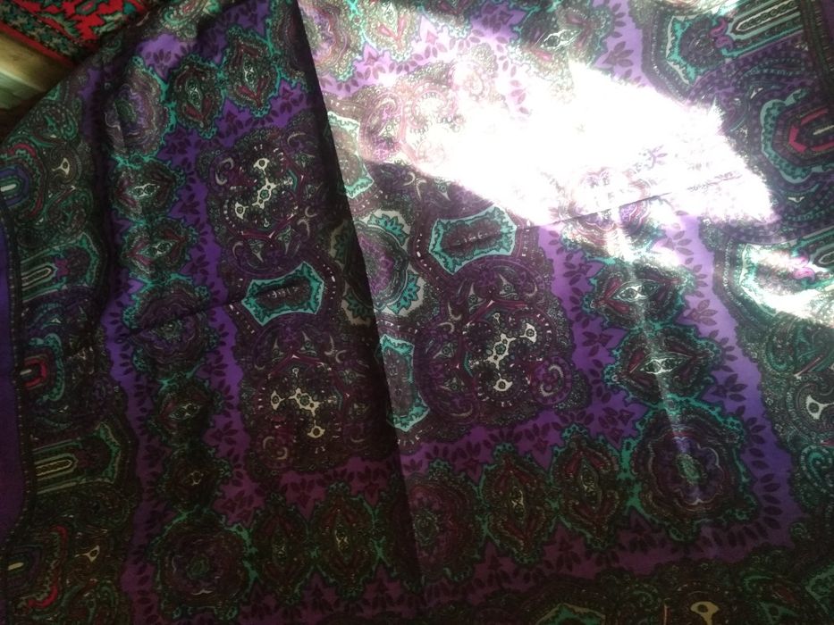 Продам жіночу хустку