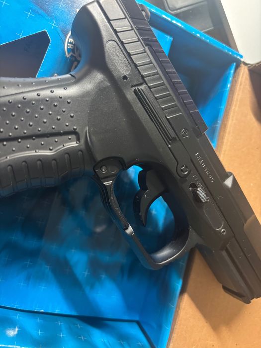 Marcador de airsoft CO2 Modelo UMAREX (Walther) P99
