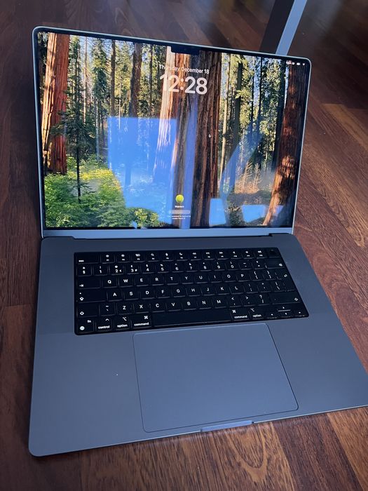 MacBook Pro M1 (16-cali, 2021) 32GB 500GB