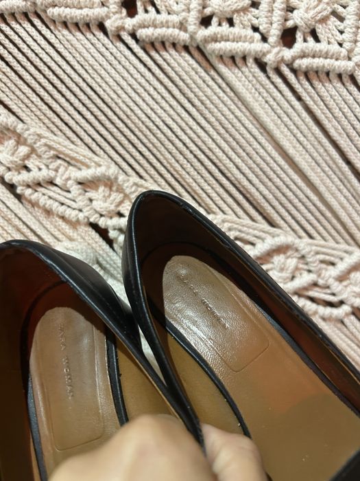 Mokasyny firmy Zara w rozmiarze 39