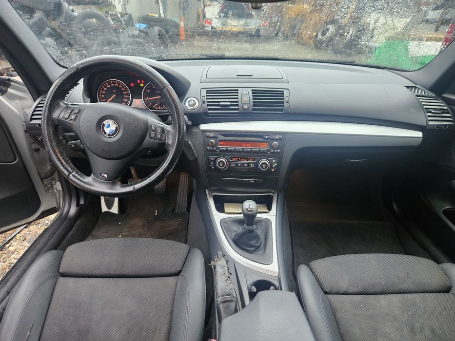 Bmw 120i E87 Pack-M para Peças (Apenas Inteiro)