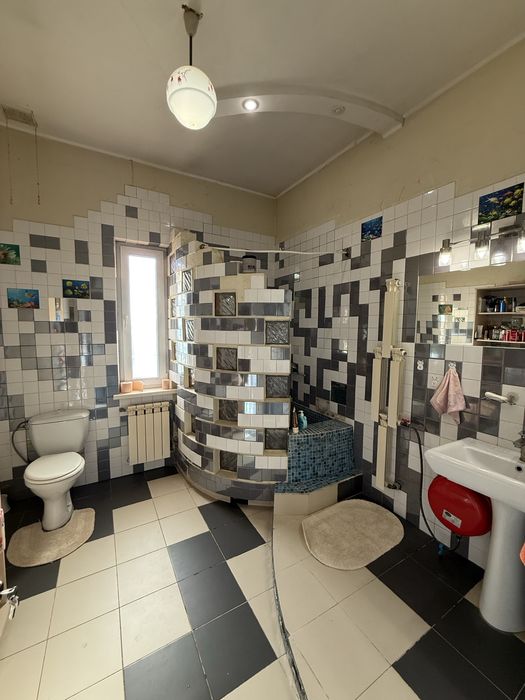 Продам чудовий будинок з ремонтом 50 хвилин до Києва!