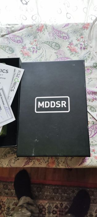 Мобільний сканер частот  2.4, 5.8, 4.9-5.2, 0.9 Ghz