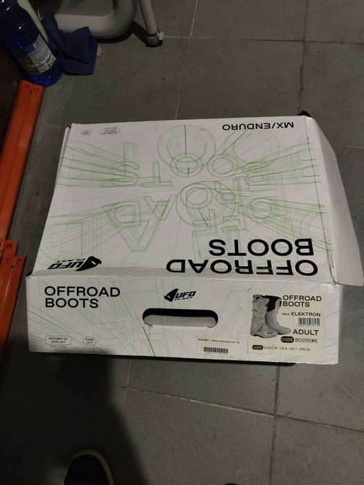 Botas Ufo Elektron Cinza - Tam41