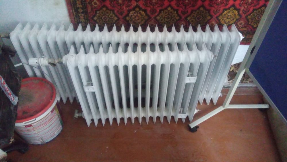 Радіатор, батарея для опалення