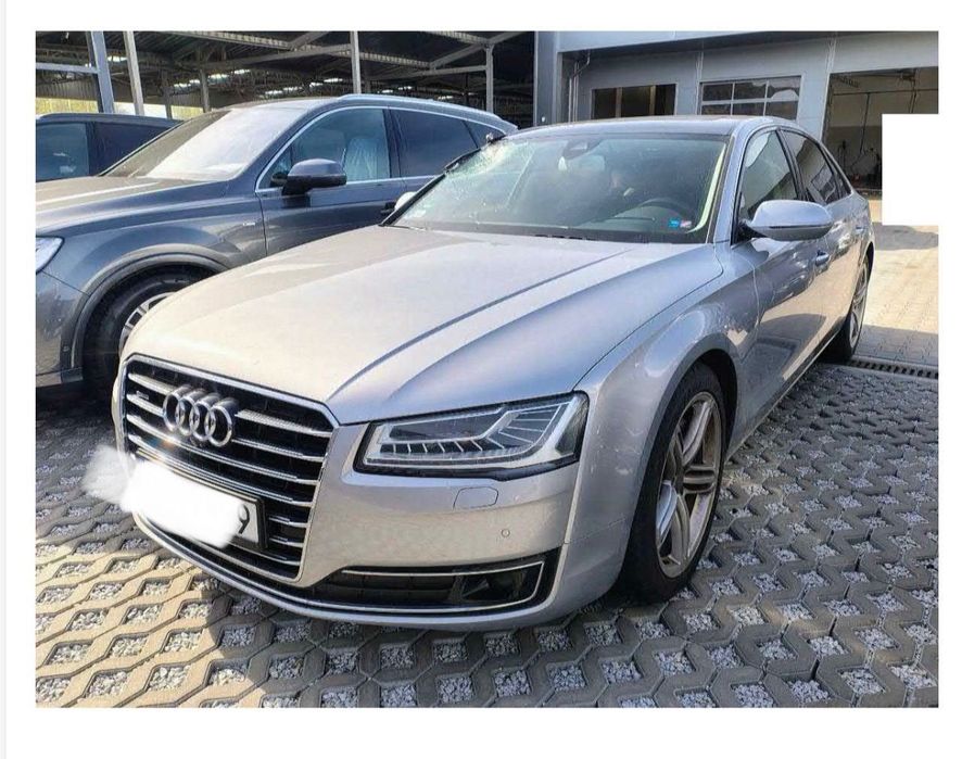 Audi A8