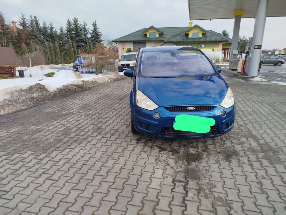 Ford S-Max Ford S-Max 7 osobowy benzyna z gazem