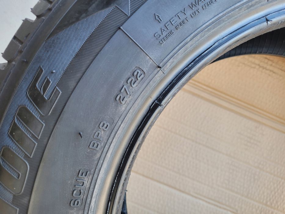bridgestone blizzak lm18c 215/65r16 106 t 8,5mm
