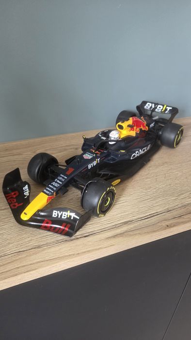 Samochód zdalnie sterowany Rastar 94700 Red Bull Racing F1 1:12