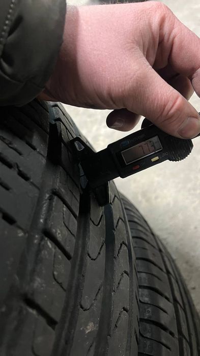 Пара 235 50 19 99V Pirelli Scorpion Verde