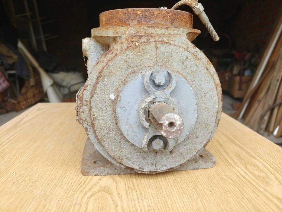 Электродвигатель 0,55 квт 1350 об/мин