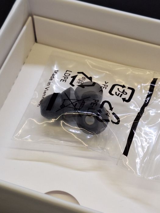 Lg tone free earbuds