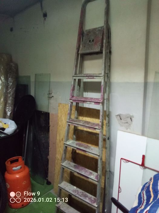 Escada de alumínio em bom estado só 40euros