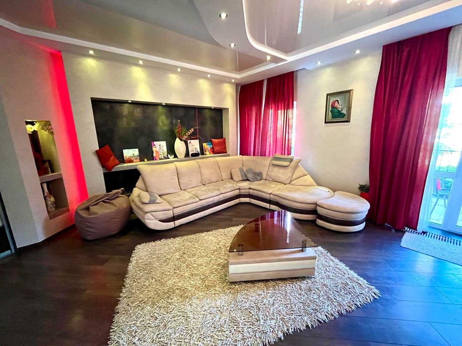 Продаж Котеджу. м. Львів-Винники. 185 000 $.