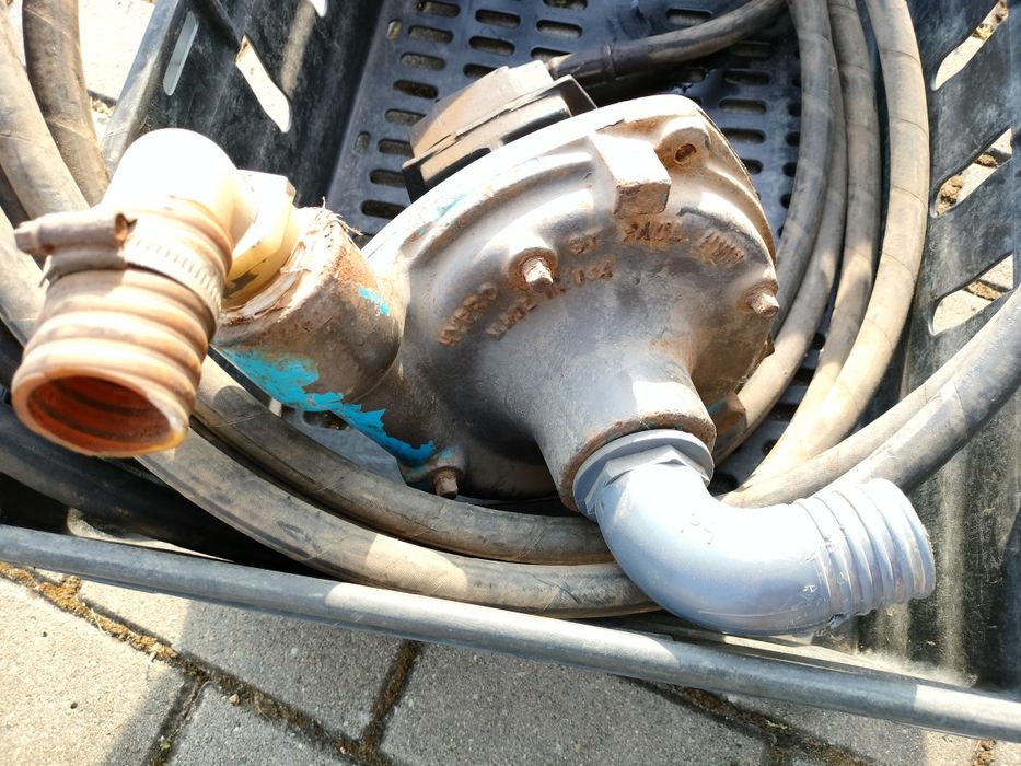 Pompa odśrodkowa z silnikiem hydraulicznym