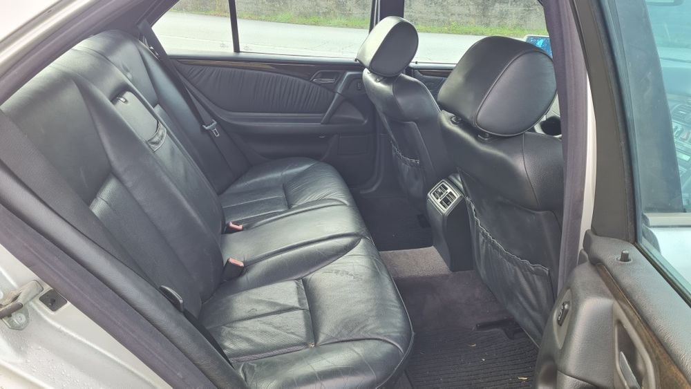 Mercedes-Benz E200 (W210)