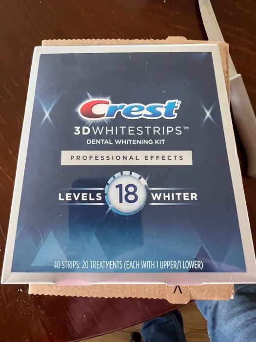 Paski wybielajace Crest 18 Levels oryginał z USA-21 szt