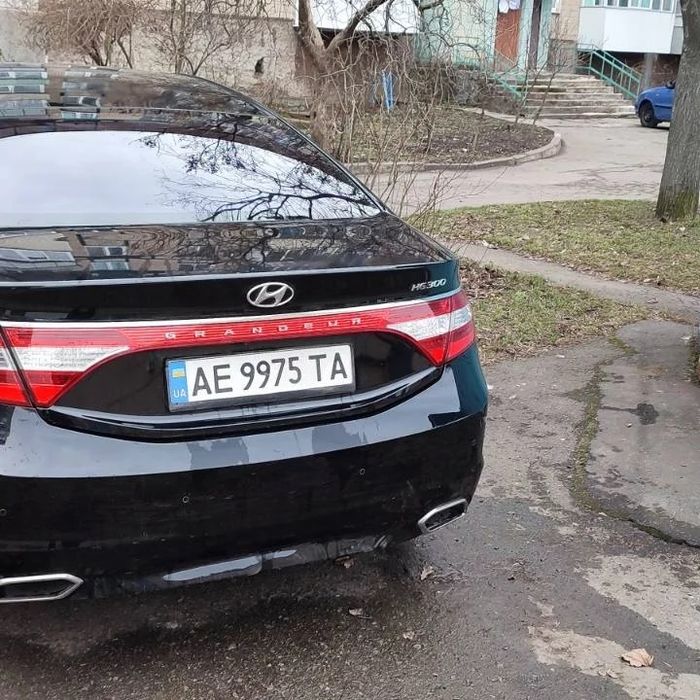 Продам Хундай Грандеур 2015г.вып.