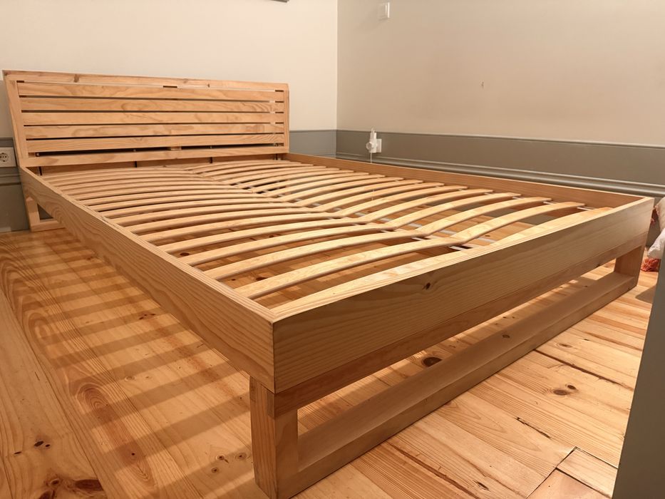 Cama de casal Madeira