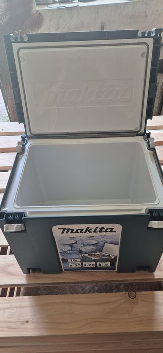 Lodówka turystyczna makita 18l macpak 4