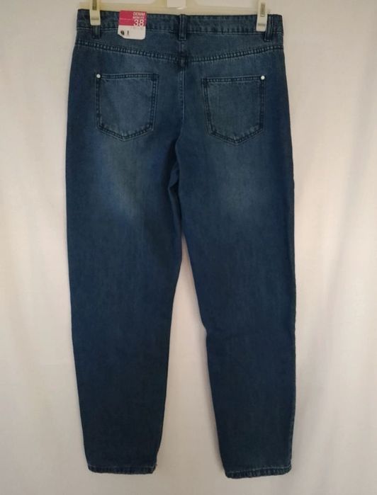 Nowe jeansy damskie roz 38/40