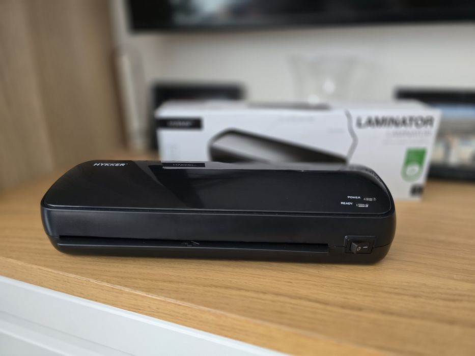 Laminator A4 Hykker