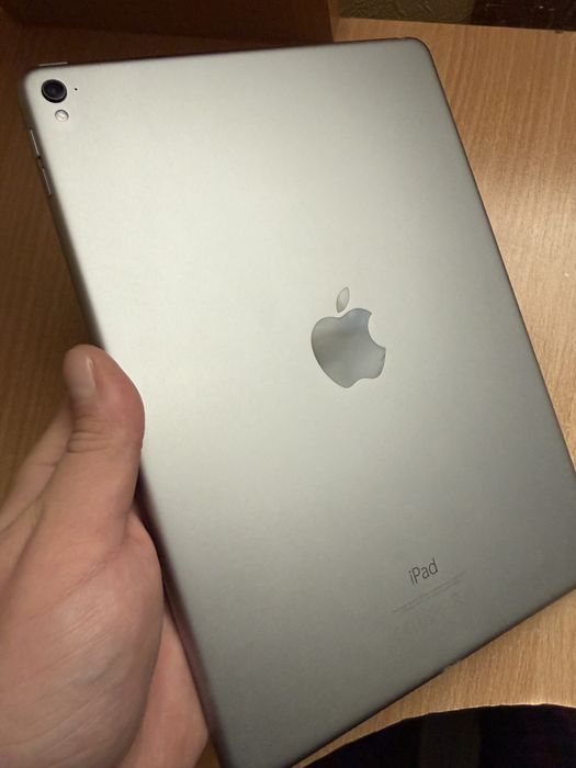 Ipad pro 9.7 wifi 128gb 2016 батарея 75%