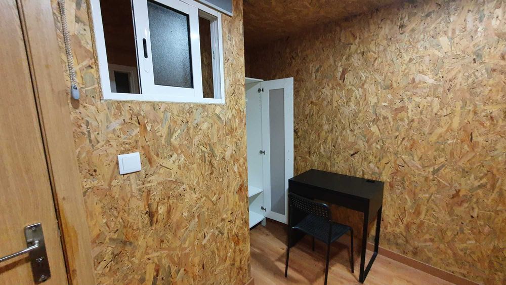 Quarto não fumadores com tudo incluído a 10 minutos de Lisboa e MARL