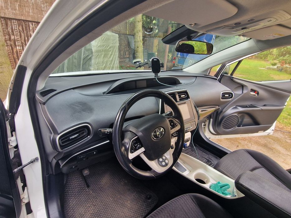 Toyota Prius IV hybryda
